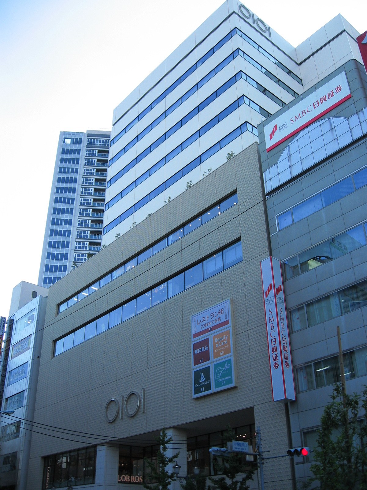 NEUTRAL中野試穿店:高跟鞋、樂福鞋、運動鞋全線可免費試穿,跟手落單送原創錢包或眼鏡袋