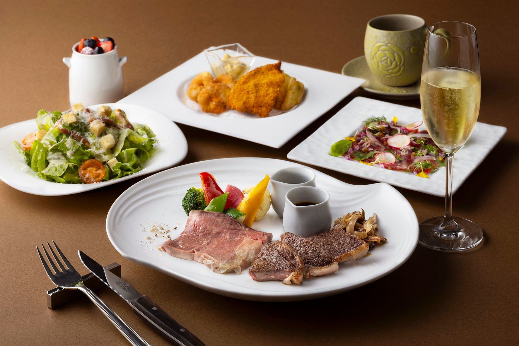 東京站酒店Camellia「Meat-Up！カメリア」黑毛和牛無限任加酒飲套餐示意圖