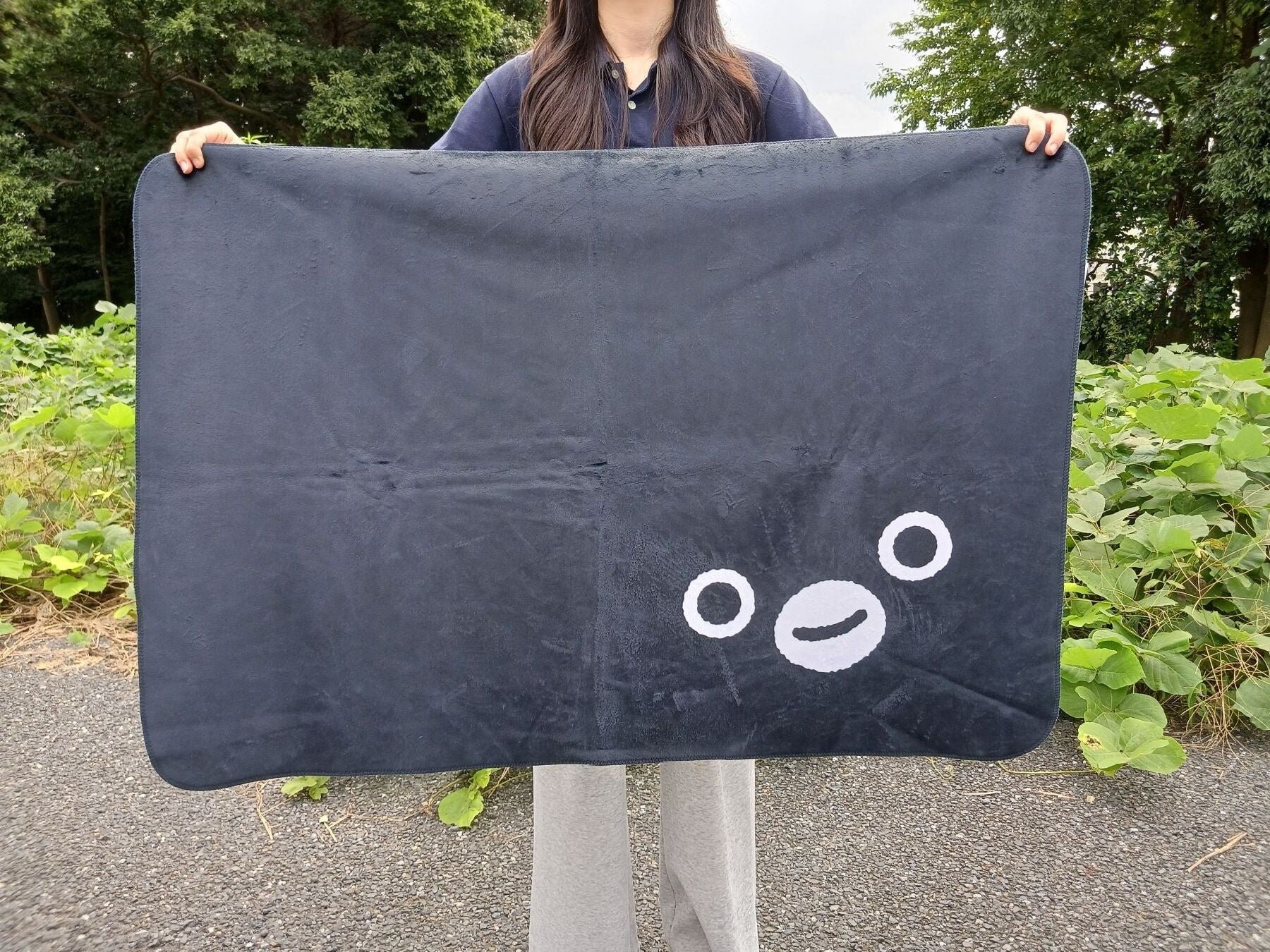 JR東日本 Suica企鵝 膝掛毯（face pattern）改良版 產品圖，約100×70cm