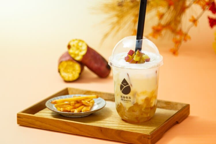 烤薯鮮奶拉達（焼き芋みるく生わらび餅ラテ），2026年9月15日至12月初期間限定供應