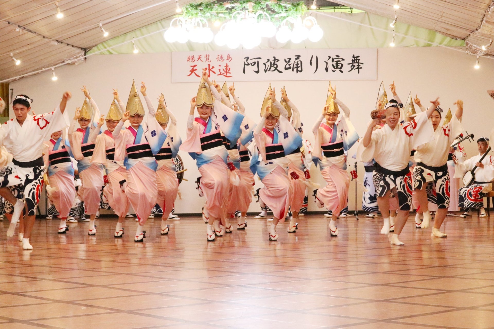 天水連阿波踊演舞現場，於Hotel Sun Valley Nasu オランジェリー2階（2025年10月9日拍攝）