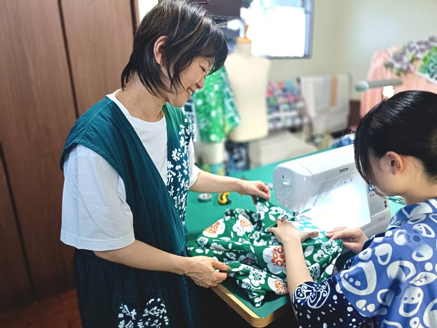 一對一手作服裝支援過程（提供：koigoromo）
