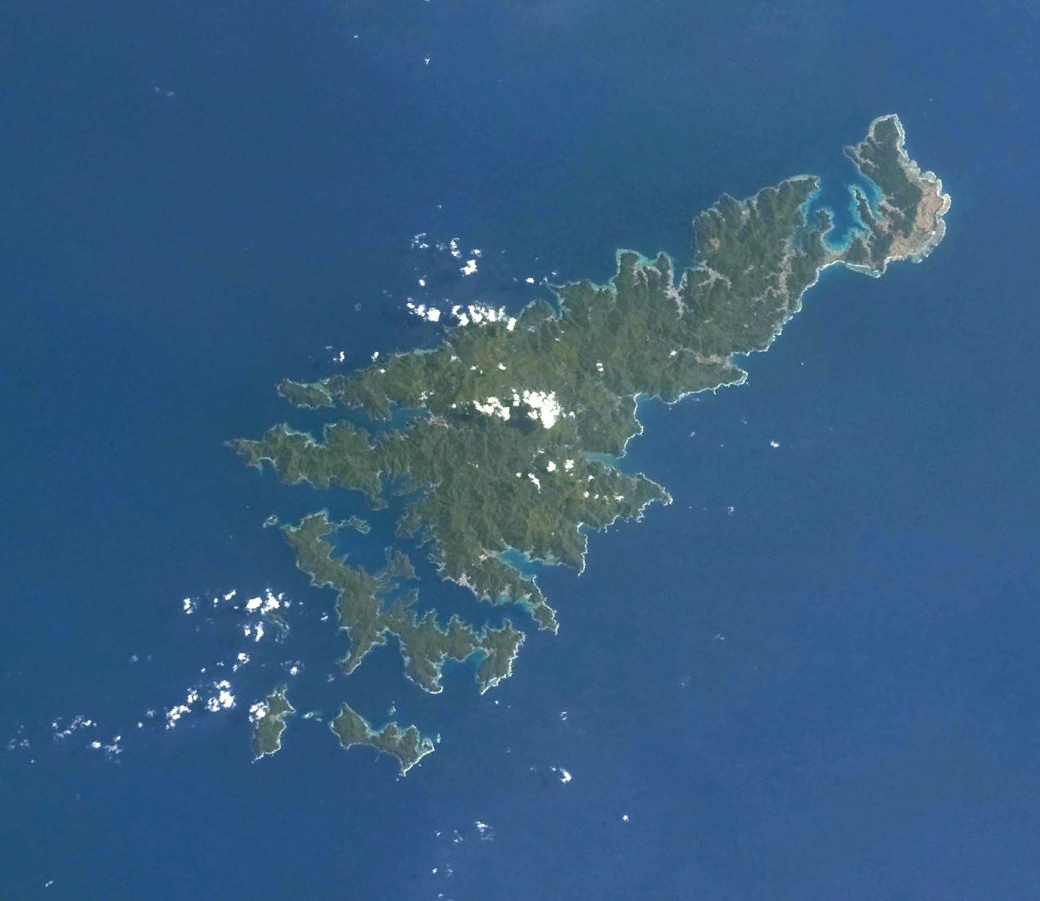 奄美大島海濱及山嶺風光（示意圖）