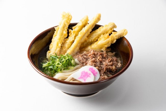 資さんうどん招牌肉ごぼ天うどん，出湯熱騰騰