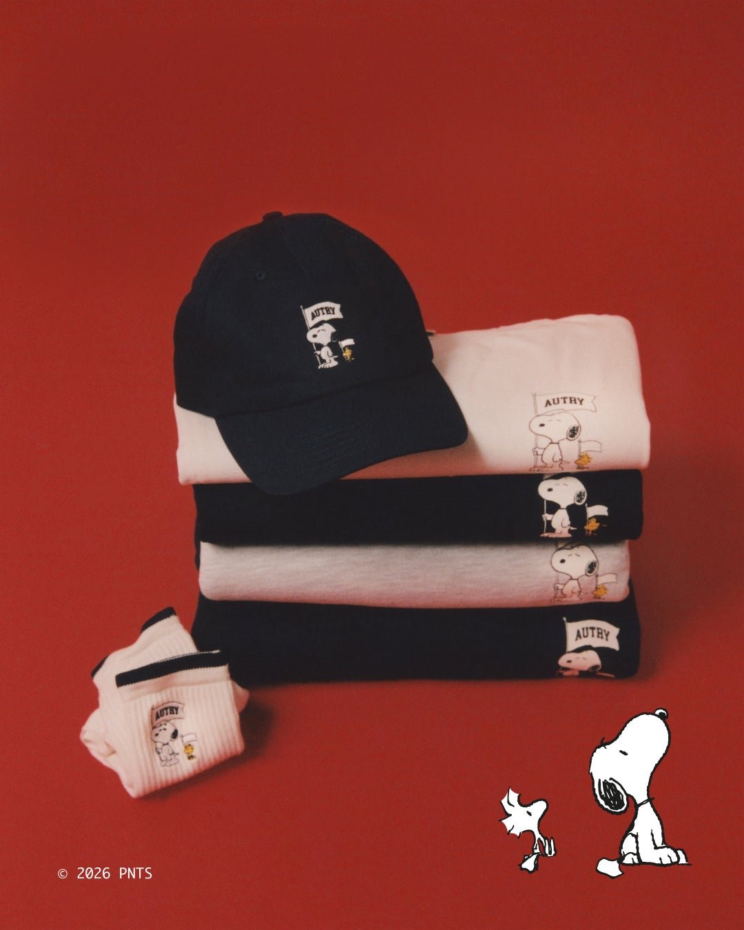 Snoopy x AUTRY 聯名系列配件:棒球帽、T-shirt、sweatshirt 同長襪,均為 Snoopy 同 Woodstock 主題
