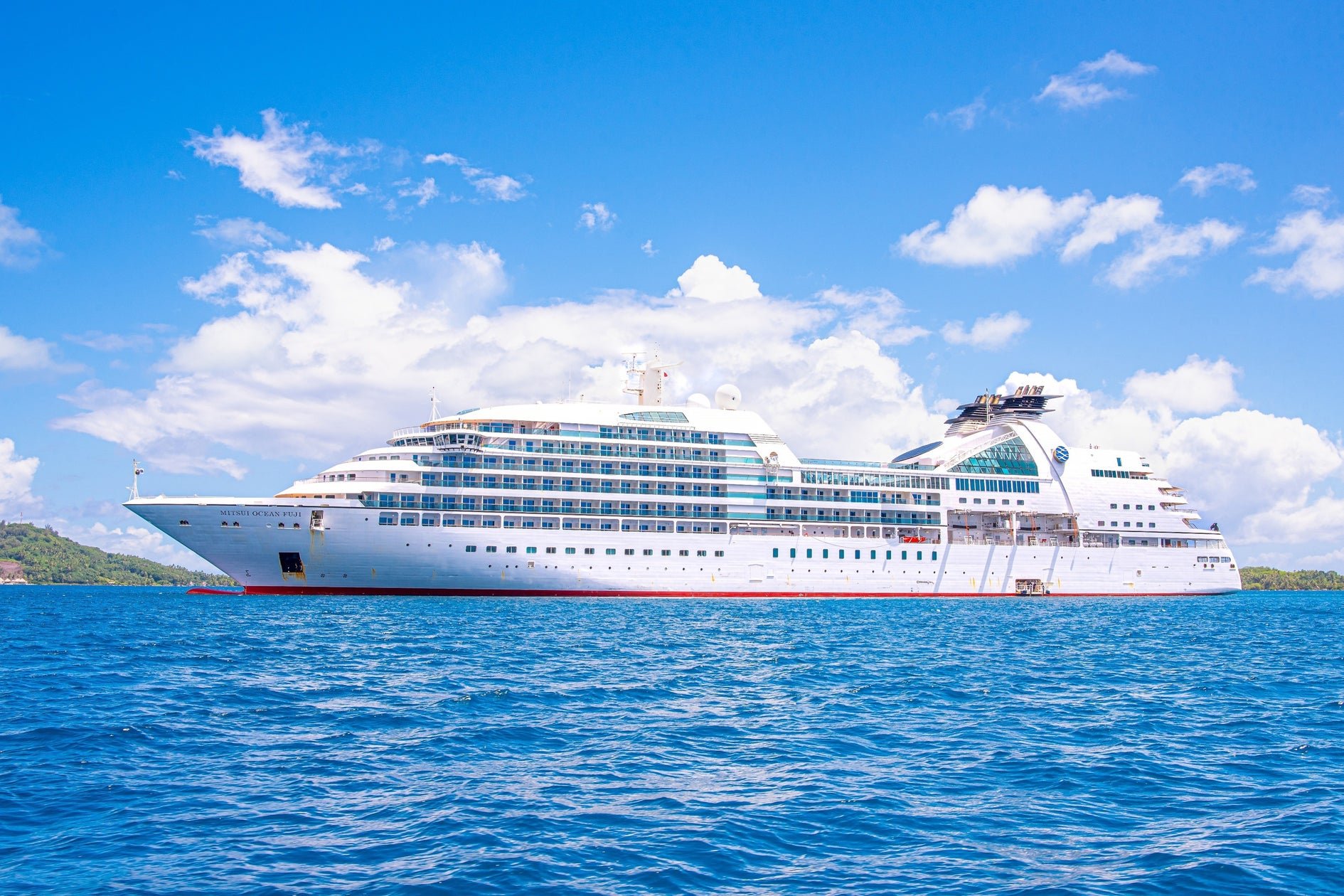 MITSUI OCEAN FUJI クルーズ船