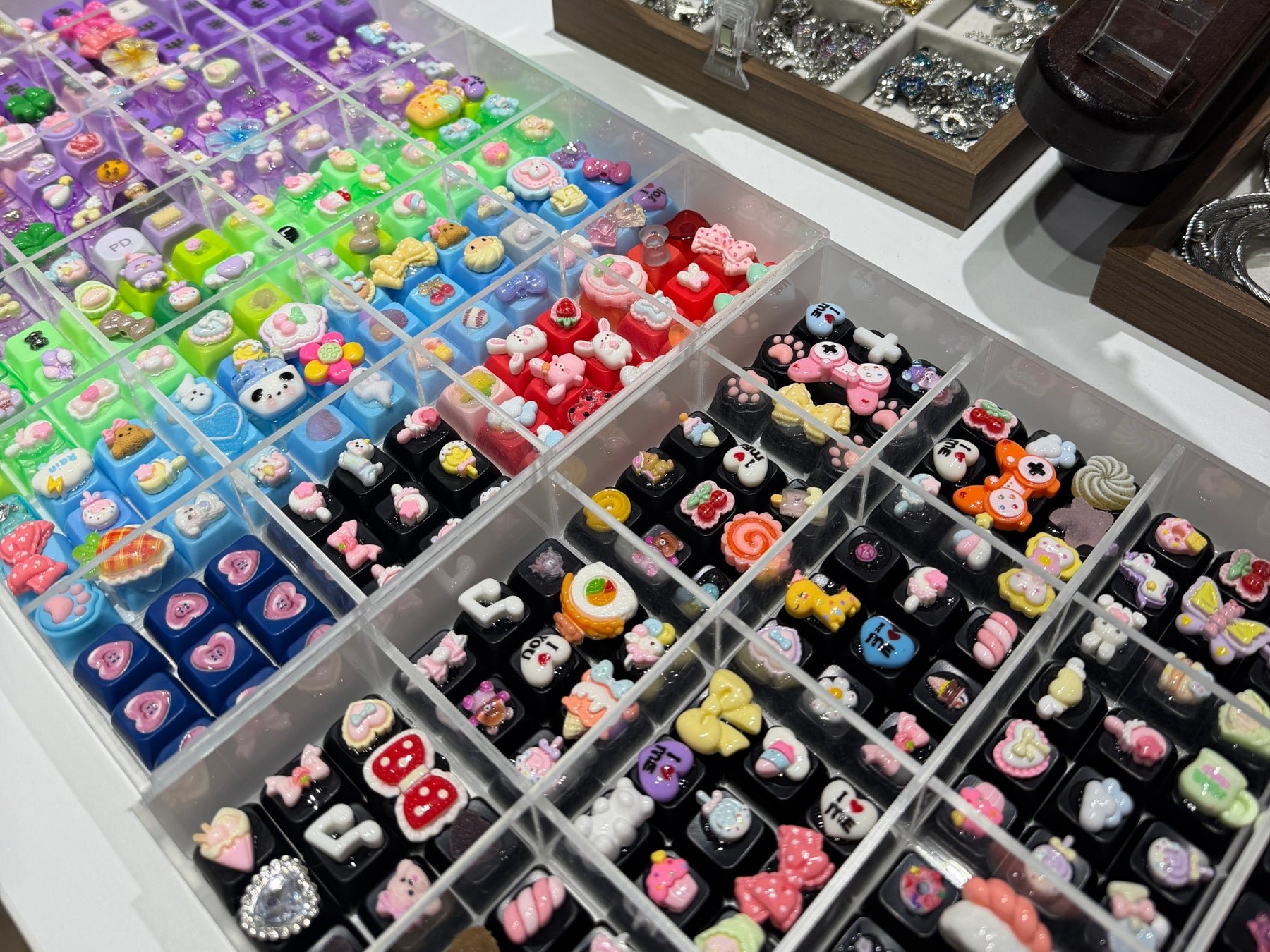 らぶLab鍵盤鑰匙扣體驗店展示