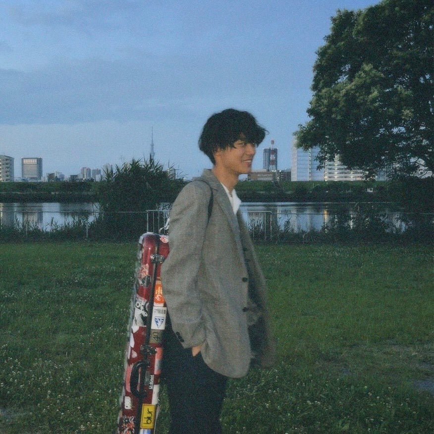 若井敦彦バンド成員：若井敦彦（Bass）／玉置優里（Trombone）／山口裕翔（Keyboard）／片山晴翔（Drums）